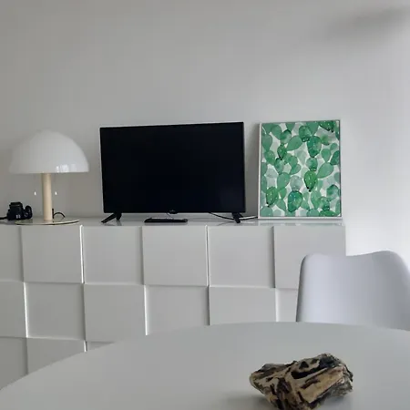 Casa Delle Rose Terrazza Vista Mare, Wi-fi E Aria Condizionata Laigueglia
