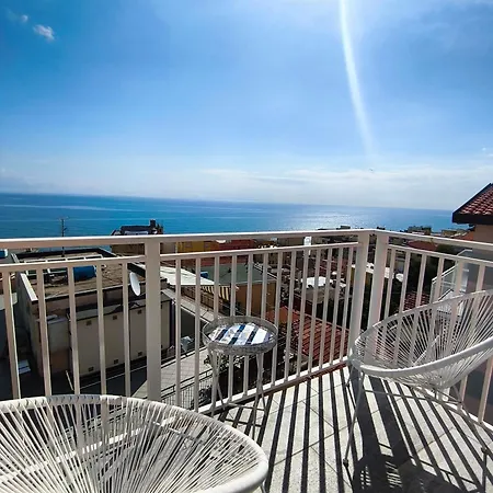 Spectacular Sea View - 3 Minutes Walk From The Sea *