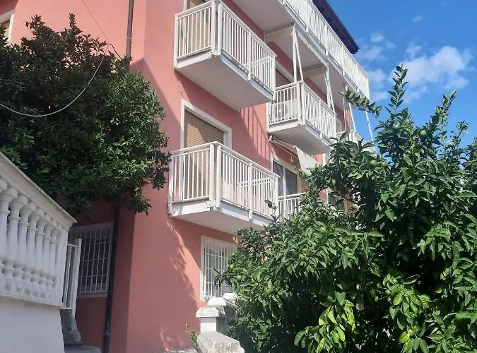 Spectacular Sea View - 3 Minutes Walk From The Sea