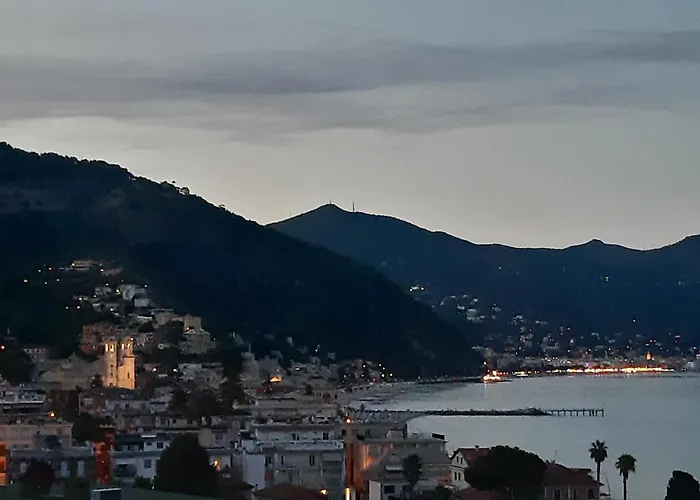 Spectacular Sea View - 3 Minutes Walk From The Sea *