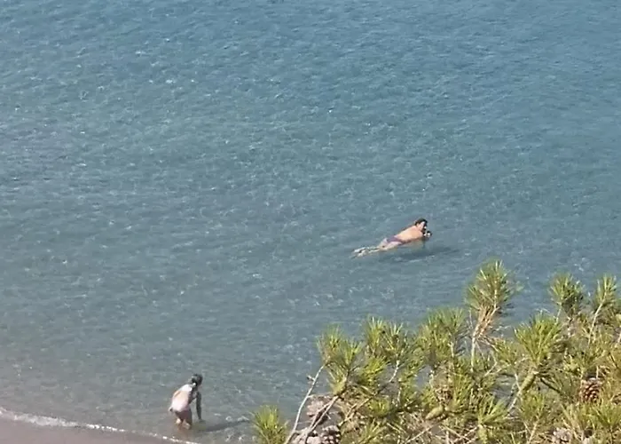 Vakantiehuis Spectacular Sea View - 3 Minutes Walk From The Sea *