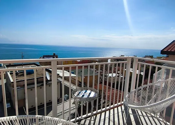 Spectacular Sea View - 3 Minutes Walk From The Sea *