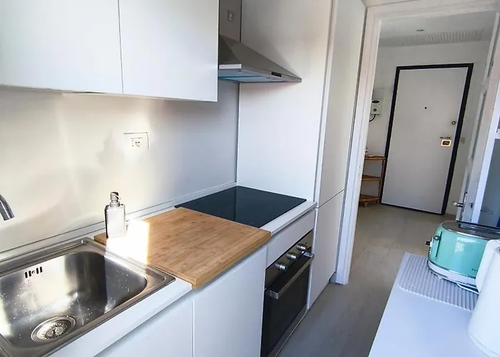 Spectacular Sea View - 3 Minutes Walk From The Sea Vakantiehuis